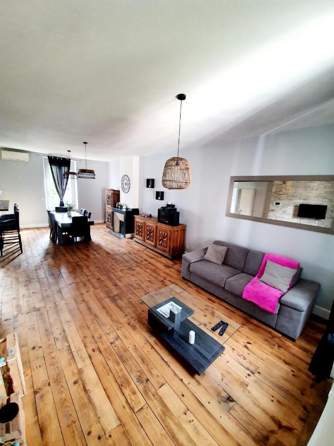 Appartement Spacieux, Wifi ,Cafe A Volonte Blaye-Les-Mines 외부 사진